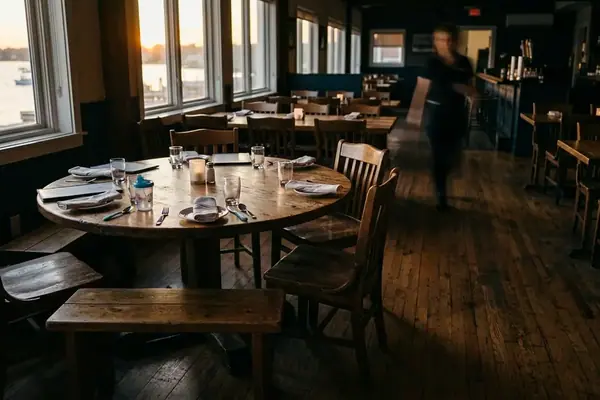 Family-Friendly Dining Considerations for Seafood Restaurants